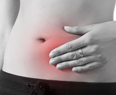 Abdominal pain, in the navel