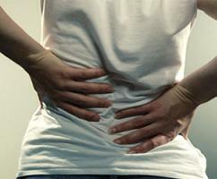 pain in the area of ​​the kidney causes